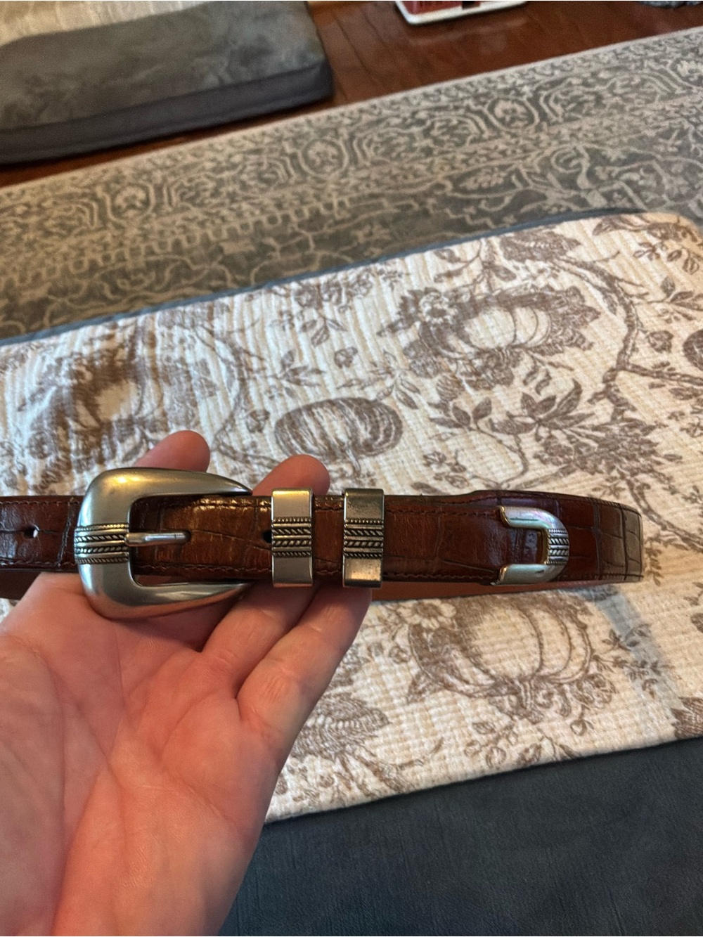 Jos. A. Bank Brown Italian Leather Dress Belt with Silver-Tone Buckle size 36